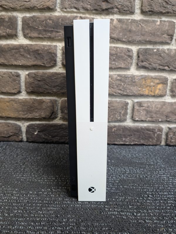 Microsoft Xbox One S - Image 2