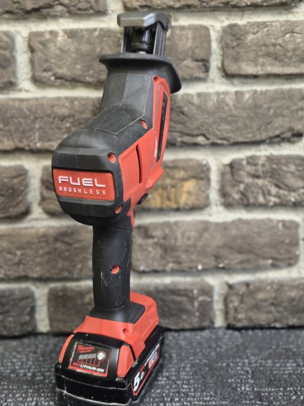 Milwaukee Hackzall Reciprocating Saw - LG24445 - Image 4