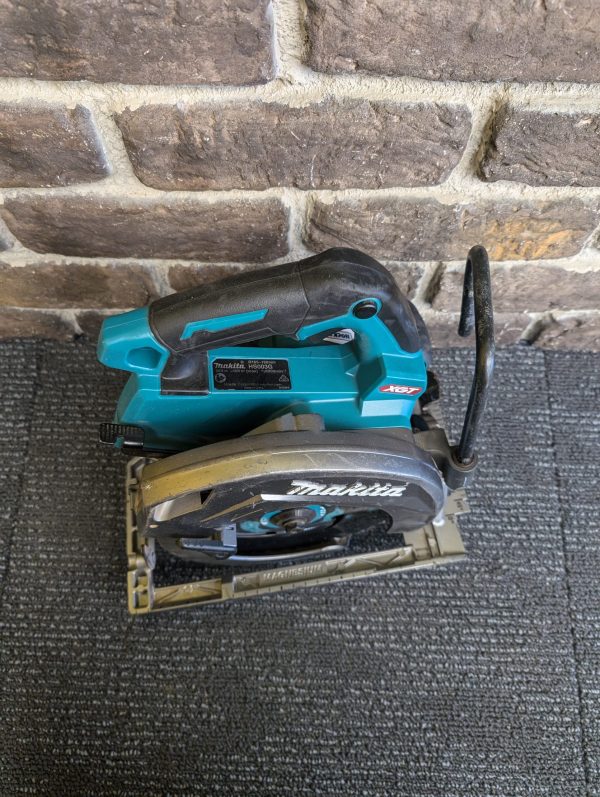 Makita XGT 40V Circular Saw (Skin only) - Image 7