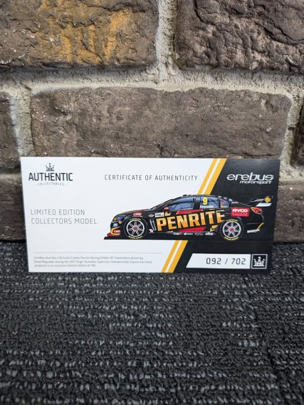 Authentic Collectables Holden VF Commodore - LG20380 - Image 13