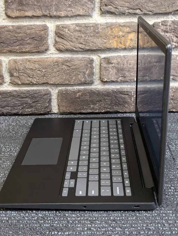 Lenovo Chromebook Laptop - LG23885 - Image 6