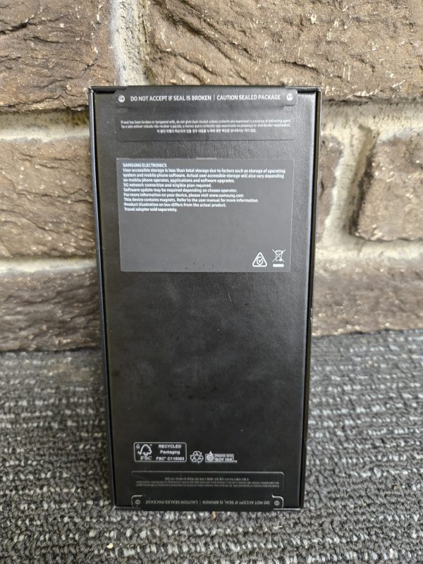 Samsung Galaxy Z Flip6 (256GB) - 24665 - Image 7