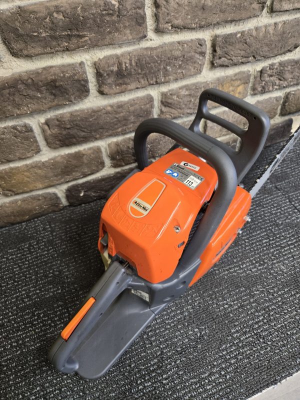 Oleo-Mac Chainsaw - 20933 - Image 10
