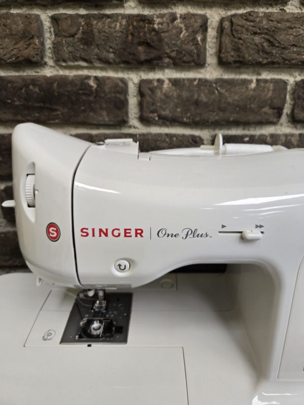 Singer Sewing Machine One Plus - 24651 - Image 12
