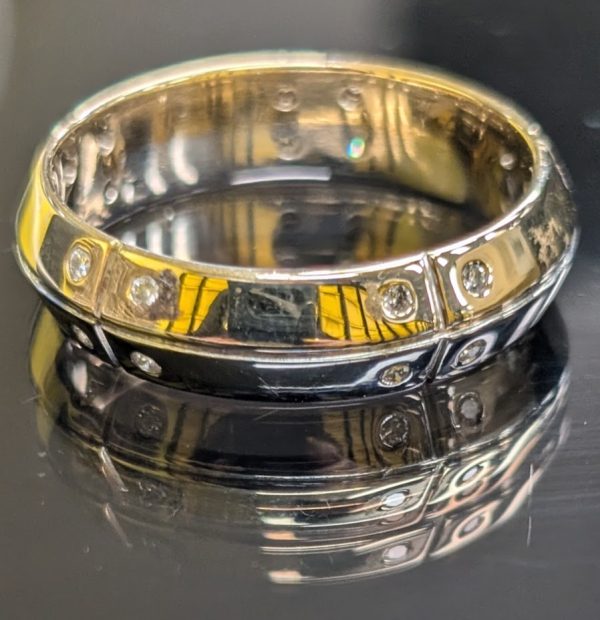 Unisex 9ct Two Tone Gold Diamond Dress Ring - LG4750 - Image 11