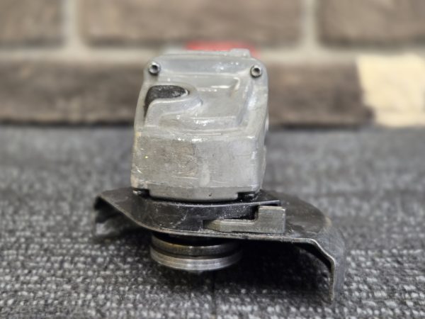 MILWAUKEE GRINDER - LG24106 - Image 2