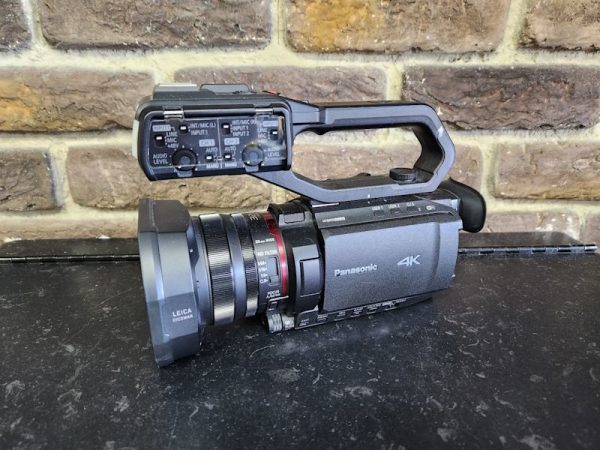 Panasonic Hybrid O.I.S 4k Digital Camera - HL24810 - Image 11
