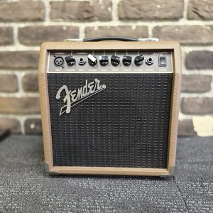 FENDER ACOUSTASONIC 15 AMP - LG24707