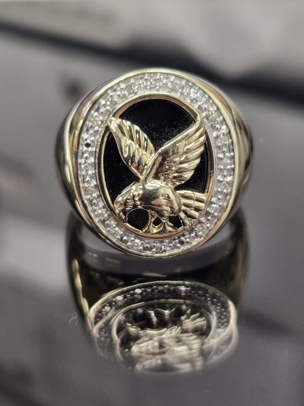 Chunky 9ct Gold Eagle Ring w/ Onyx & Diamond Halo - LG24529