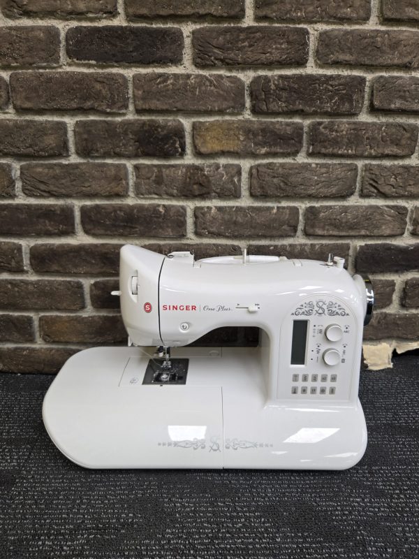 Singer Sewing Machine One Plus - 24651 - Image 10