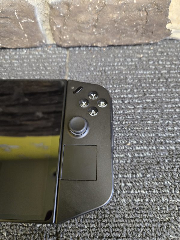 Lenovo Legion Go Handheld Gaming Pc - 24386 - Image 4