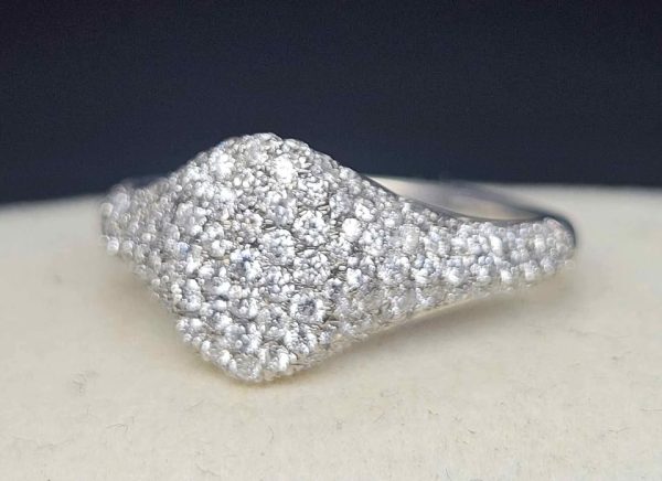 10ct White Gold Diamond Cluster Ring - HL8465 - Image 7