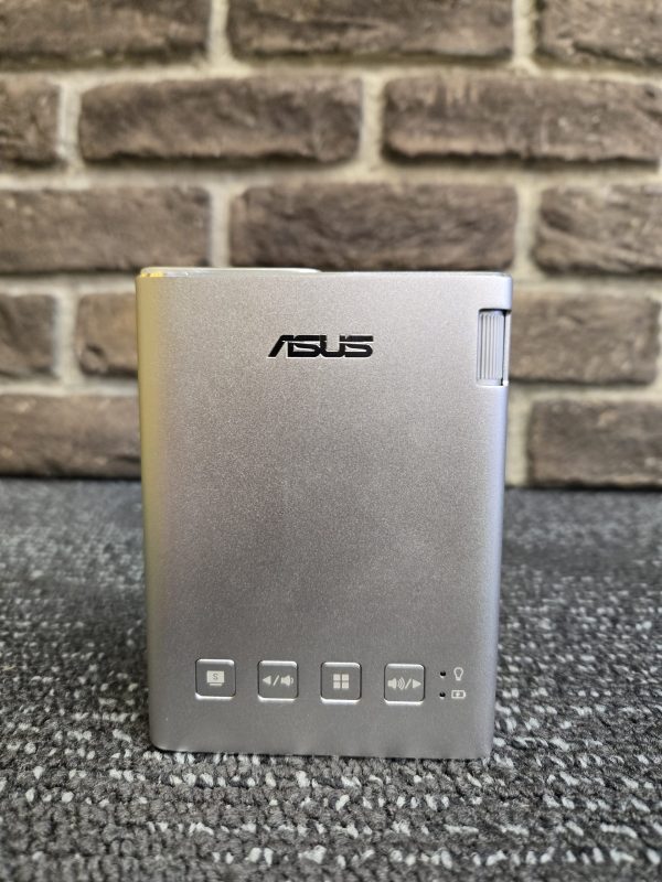 ASUS E1 Projector - 24897 - Image 11