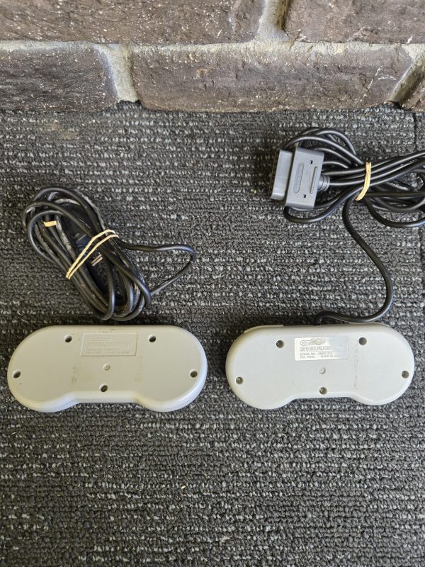 Super Nintendo Console Bundle - 24300 - Image 18