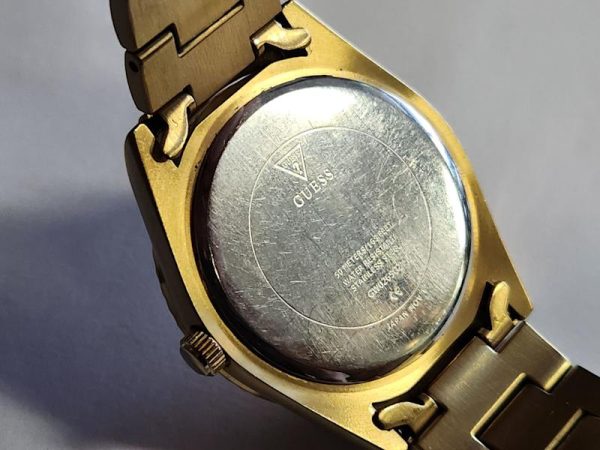 Mens 42mm Guess Quartz Watch - HL19186 - Image 35