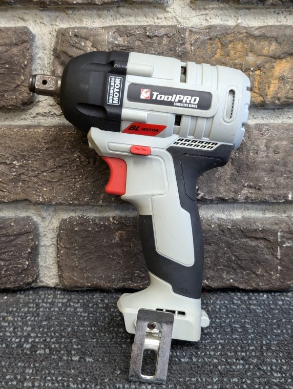 TOOL PRO IMPACT WRENCH. 2AH BATTERY AND CHARGER - LG24842 - Image 10