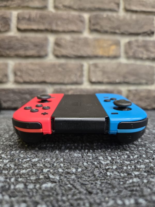 NINTENDO SWITCH JOYCONS & CONTROLLER BUNDLE - 25054 - Image 10