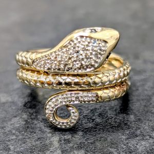 Unisex 9ct Yellow Gold Diamond Snake Ring - LG24236