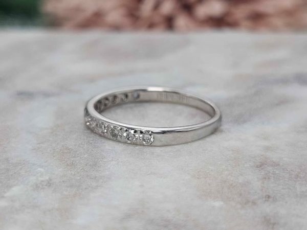 Ladies 14ct White Gold Diamond Band Ring - HL24357 - Image 6