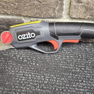 OZITO PRUNERS - LG23170