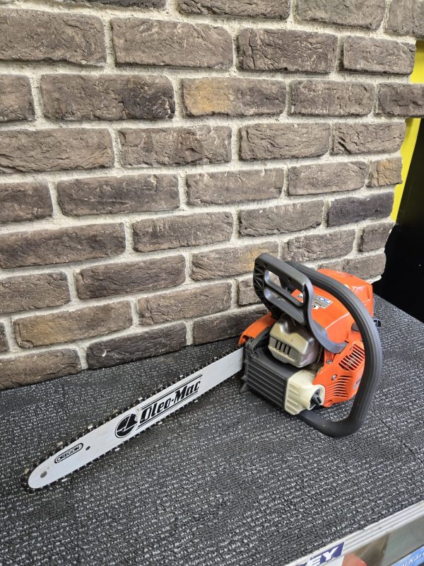 Oleo-Mac Chainsaw - 20933 - Image 14