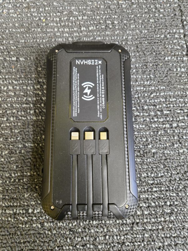 Xeeshan Portable Solar Charger - 24658 - Image 4