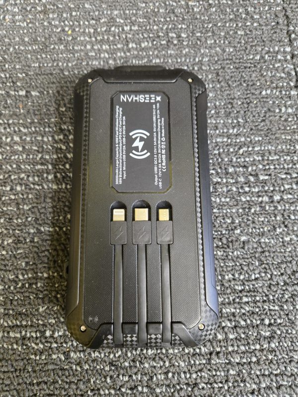 Xeeshan Portable Solar Charger - 24658 - Image 9