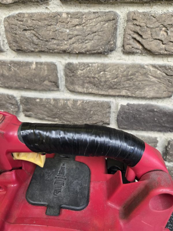 Honda Blower (Sold as is) - 23832 - Image 8