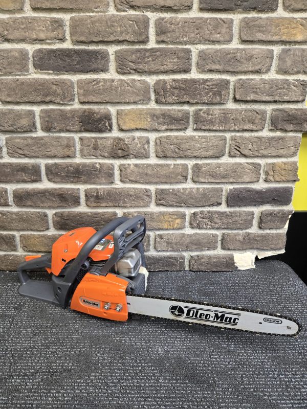 Oleo-Mac Chainsaw - 20933 - Image 8