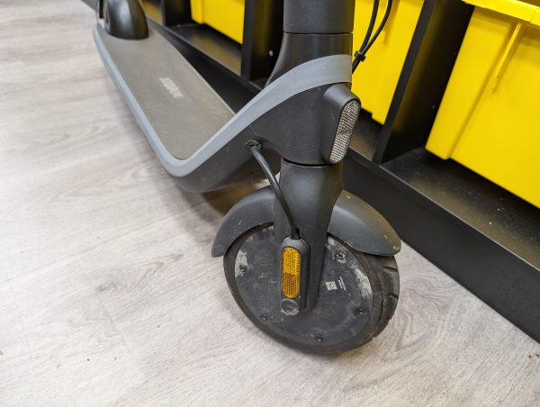 ELECTRIC SCOOTER - LG24740 - Image 3