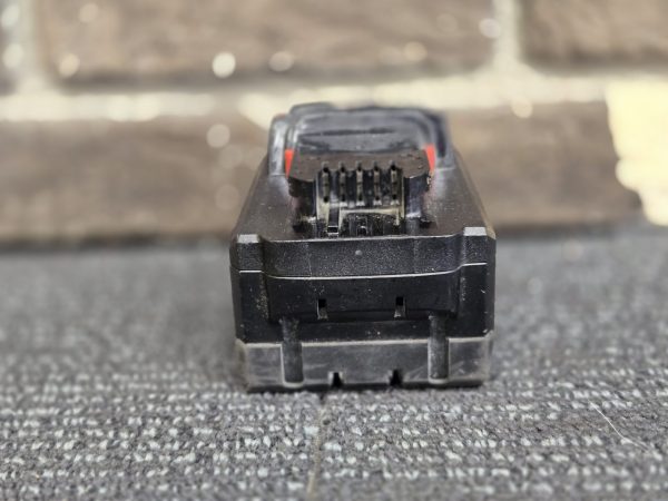 MILWAUKEE BATTERIE 8AH  - LG24107 - Image 10