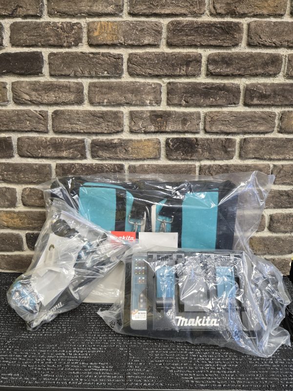 Makita 18V 10 PCE Combo Kit - 25002 - Image 5
