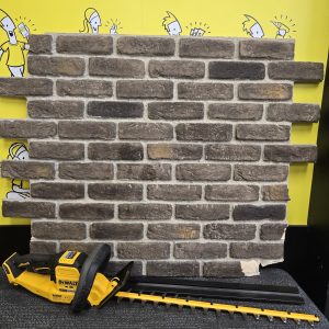 DeWALT 54V Hedge Trimmer (Skin only) - 24453