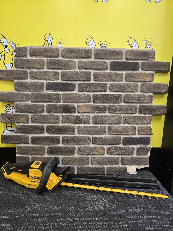 DeWALT 54V Hedge Trimmer (Skin only) - 24453