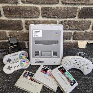Super Nintendo Console Bundle - 24300