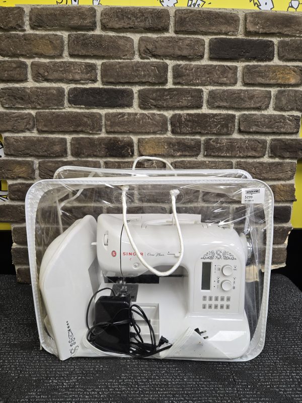 Singer Sewing Machine One Plus - 24651