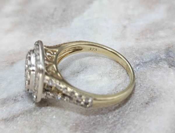 Ladies 9ct Yellow Gold Diamond Cluster Ring (3.5gms)- HL24220 - Image 11