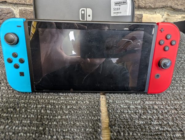 NINTENDO SWITCH CONSOLE - LG24863 - Image 2