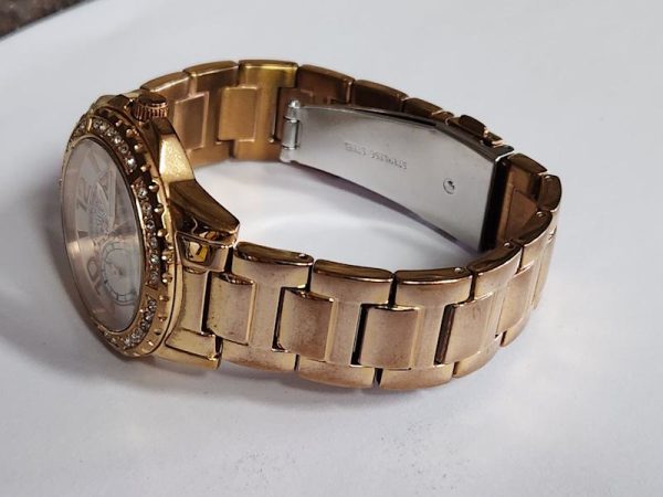 Unisex 38mm Guess Quartz Watch - HL17223 - Image 20