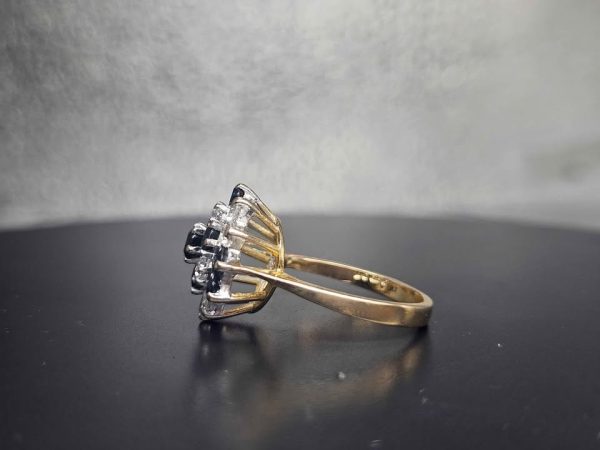 9ct Yellow Gold Ladies Fancy Clear and Blue Stone Ring - HL21255 - Image 9