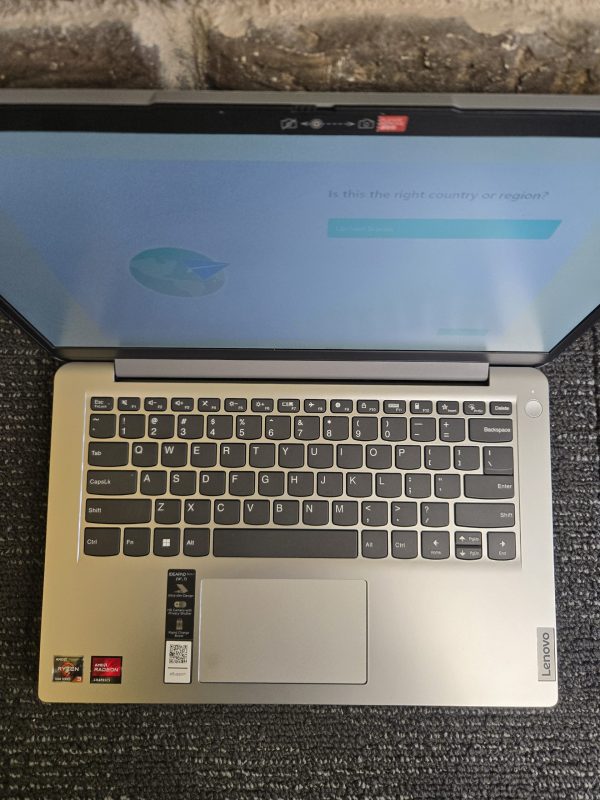Lenovo IdeaPad 1 - 23953 - Image 11