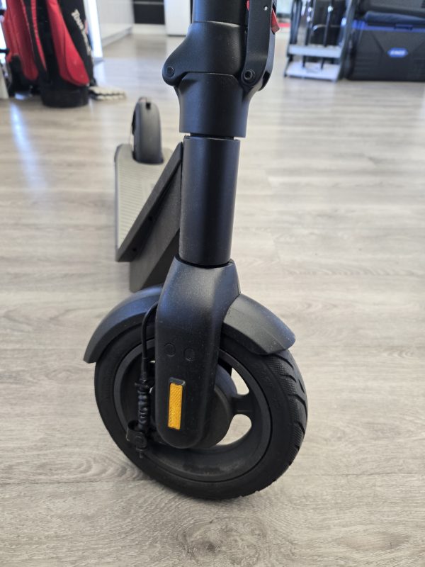 Inmotion C1 Electric Scooter - 24669 - Image 5