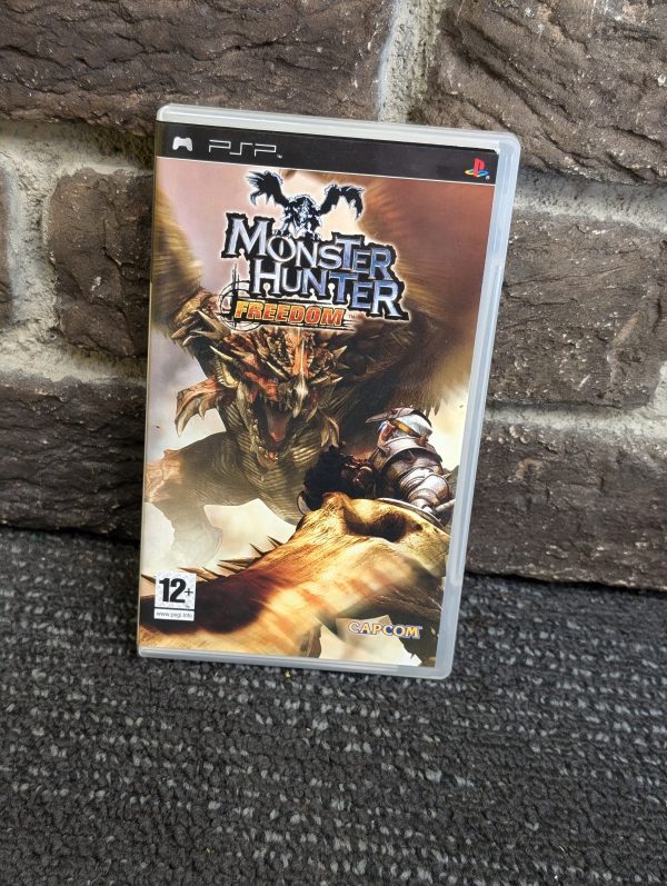 MONSTER HUNTER FREEDOM PSP GAME - LG24871