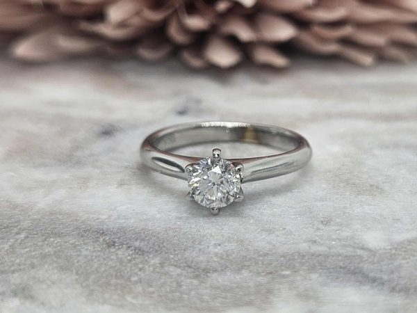 Valuated Ladies 18ct White Gold Solitaire Diamond Ring (2.94gms) - HL14221 - Image 6