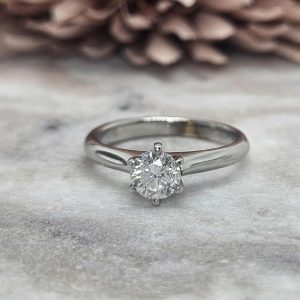 Valuated Ladies 18ct White Gold Solitaire Diamond Ring (2.94gms) - HL14221