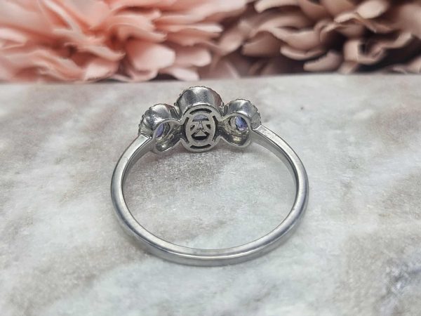 Ladies 14ct White Gold Sapphire and Diamond Ring (3.51gms) with Valuation - HL15628 - Image 10