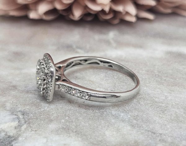 Ladies 9ct White Gold Diamond Cluster Ring (3.0gms) - HL12248 - Image 8
