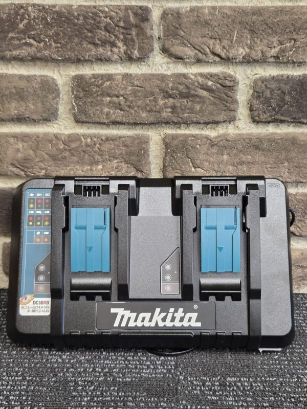Makita Charger - LG25157 - Image 5