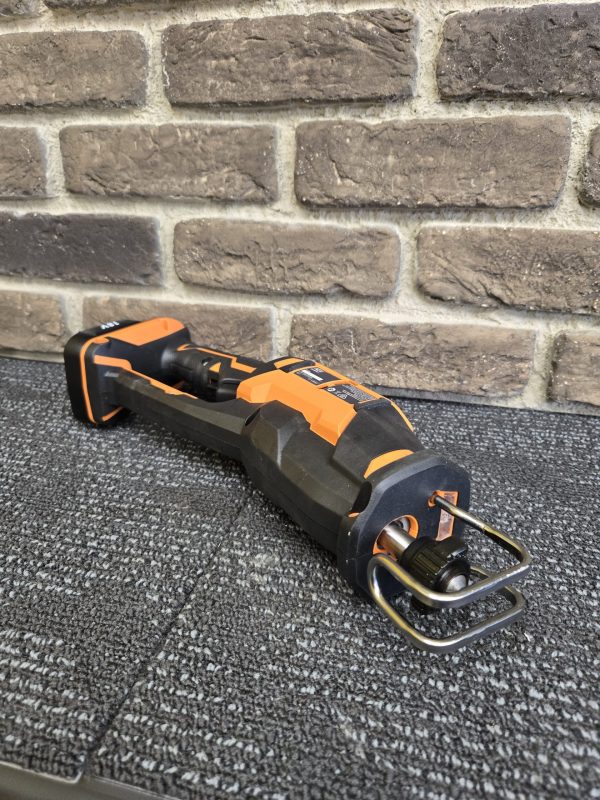 AEG Pruning Saw (Skin only) - 25124 - Image 10