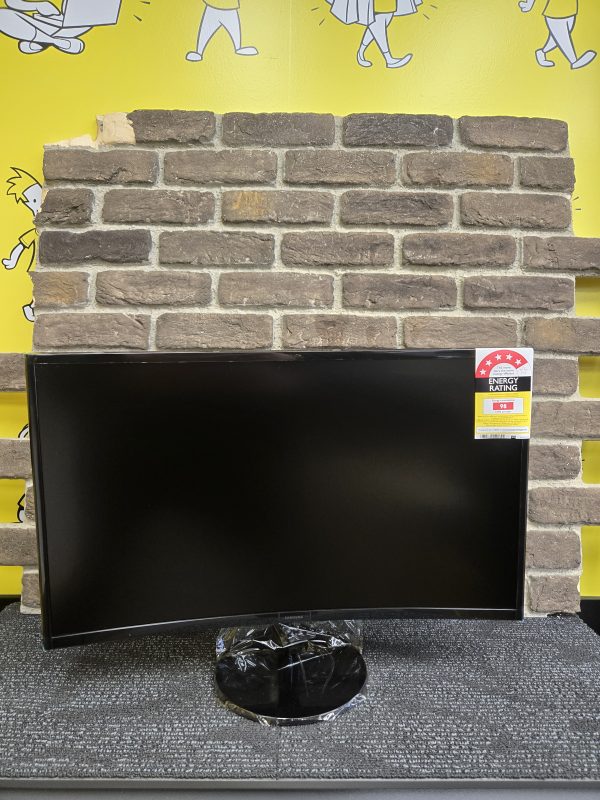Samsung S3 Essential 27" Curved Monitor - LG24878 - Image 3